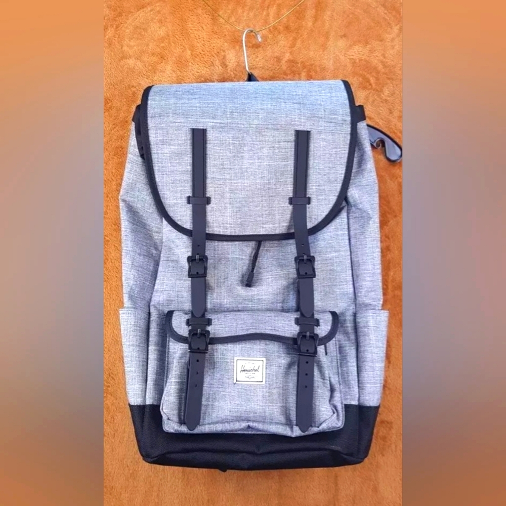 Herschel Little America Pro 28L Backpack(Grey/Black)